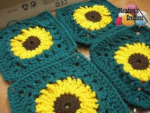 Sunflower Granny Square photo 1