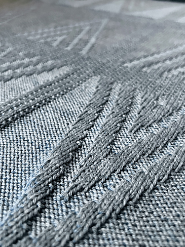 Prisme babyteppe - Merete Norheim Strikkedesign