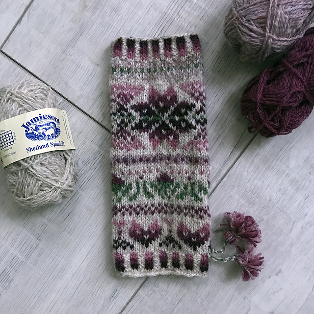 Sea Pinks Handwarmers