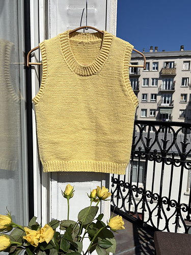 Sade Tank