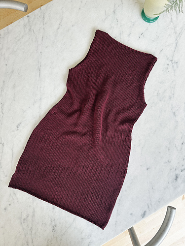 Ravelry: Sidewalk Dress pattern by Spektakelstrik - Mie Firring