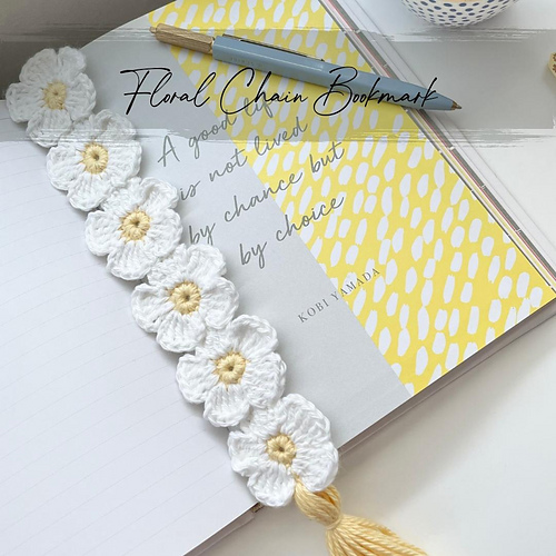 Floral chain bookmark