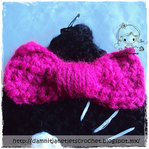 Hello Kitty Zippered Wristlet photo 3