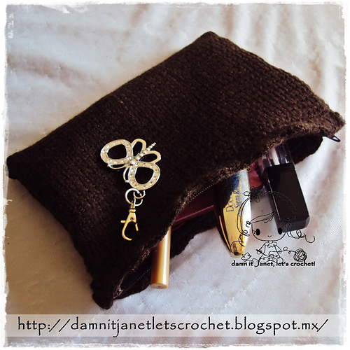 Tunisian Make-Up Baggy photo 2