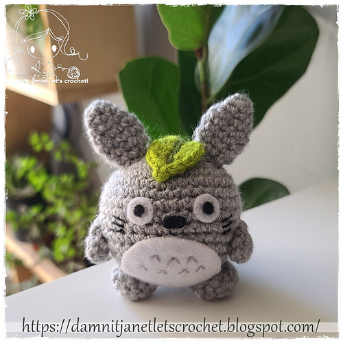 Totoro Round Plush photo 1