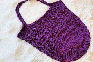 Ravelry: Calla Lily Market Bag pattern by Michelle Ferguson