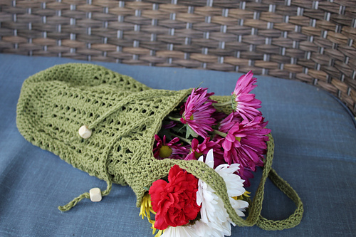 Katie Tote photo 3