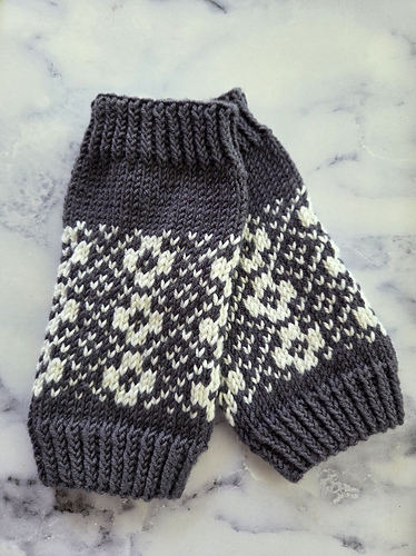 Pretty Maids Wrist Warmers