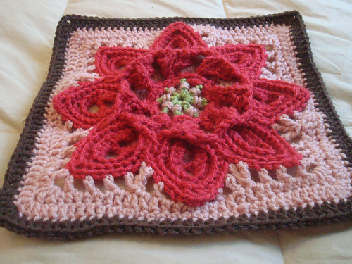 Purifying Puritans 12" Afghan Block/Tutorial photo 7