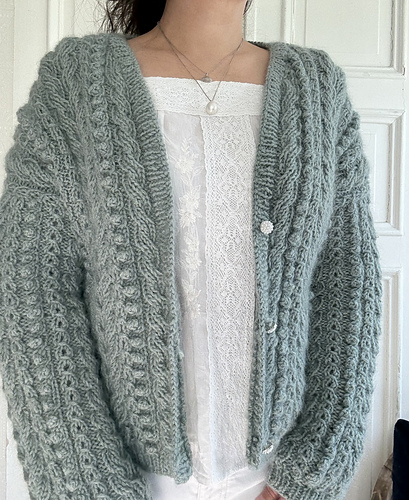 Frostberry Cardigan - Marthe Øyrås