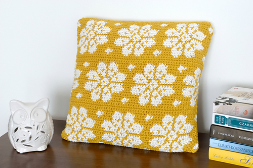 Dahlia Pillow photo 3