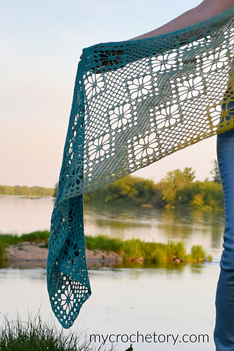 Zarina Diagonal Scarf