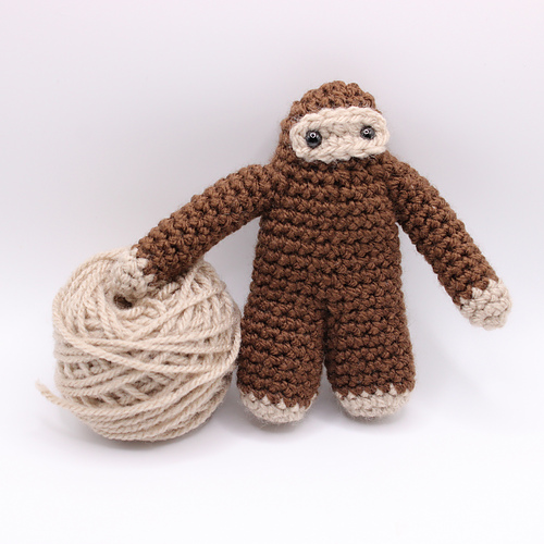 Storføtt Amigurumi - Li Howell