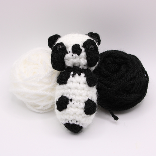 Panda Amigurumi - Li Howell