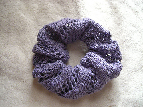 #121b Lace scrunchie photo 2