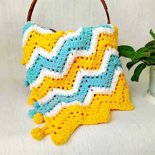 Ravelry: Blanket Fun Zig Zag pattern by Natali Berzore