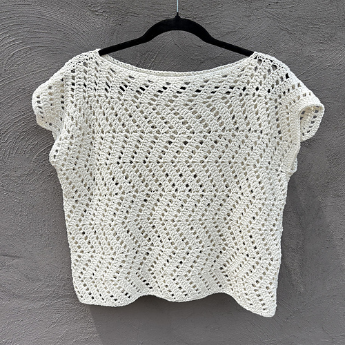 Minimal Wave Top - Natalie Lviv