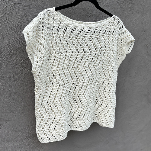 Minimal Wave Top - Natalie Lviv