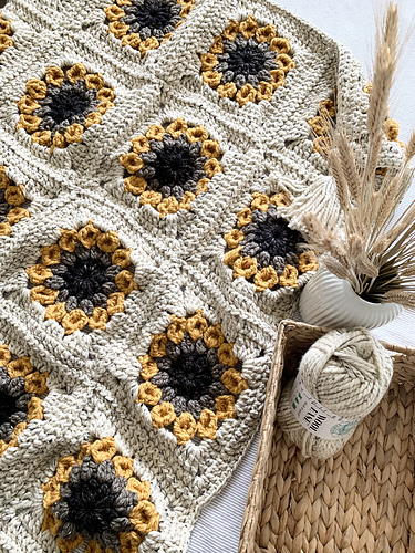 Special Edition Sunflower Blanket photo 3