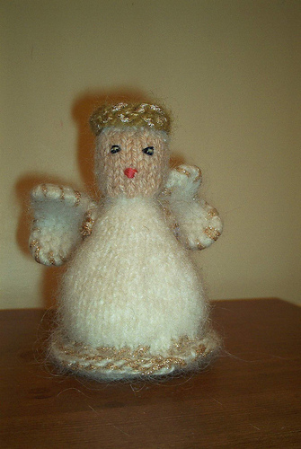 Knitted Angel photo 1