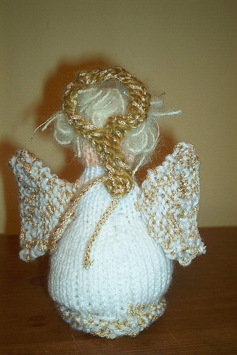 angel back view
