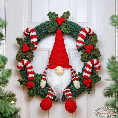 Christmas Gnome Wreath