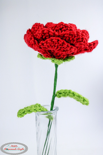 Rose with wired Stem & Leaves photo 5