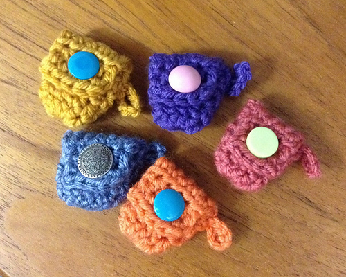 mini coin pouch photo 8