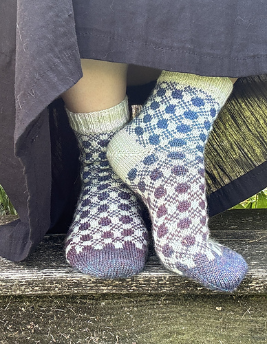 Dot Theory Socks