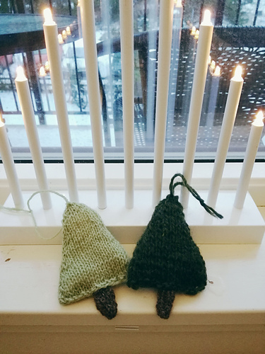 Strikka juletre - byNikoline94