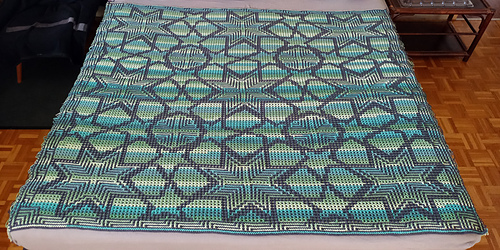 Crocheted by Nina Mayer, mosaic technique