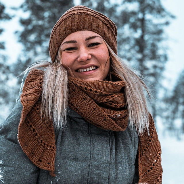 Ravelry: Pihka Shawl pattern by Joanna 