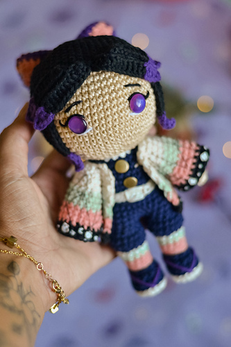 Shinobu Kocho Amigurumi - Thamires Kaled