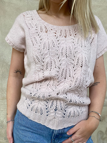Ravelry: Celina Summertop w iceflowers pattern by Katrine Hannibal