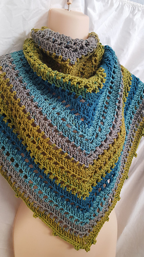 Ravelry: One “Big Cake” Shawl Scarf pattern by Nina Nicholson