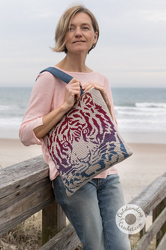 Ravelry: Tiger Mosaic Bag / Pillow pattern by Natalia Kononova