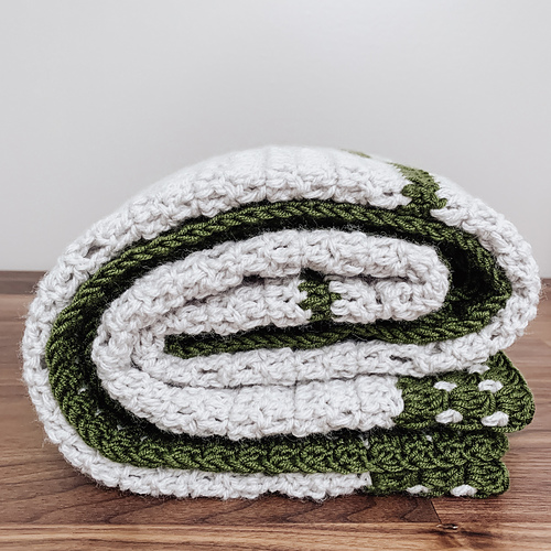 Sandra ( Squirrel ) Blanket - Owl B. Hooked