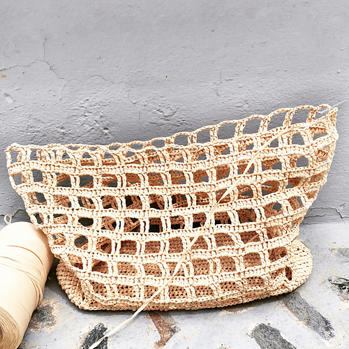 Ravelry NET BEACH BAG pattern by PLEXTO