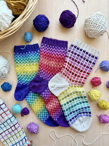 Geometric Doodle (Socks)