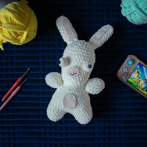 Raving Rabbid Pattern Ravelry: Amigurumi Rabbids Inspired pattern by Karina Nunez