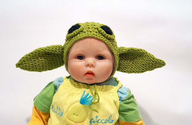 baby yoda bonnet
