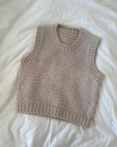 Sille Slipover - PetiteKnit