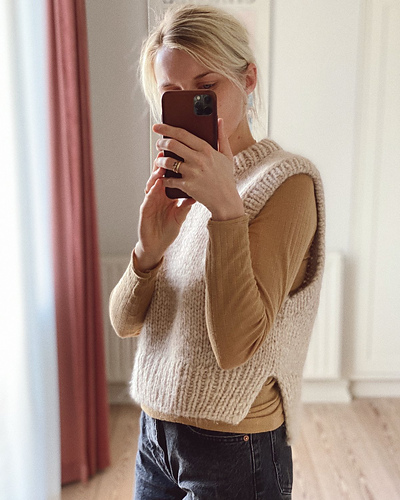 Holiday Slipover - PetiteKnit