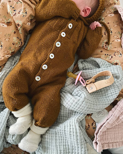 Søndagsdrakt - PetiteKnit