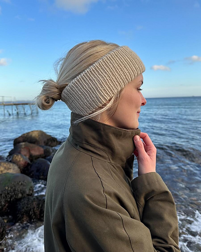 Weekend Lue - PetiteKnit