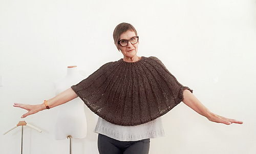 Idris poncho~ Pattern available