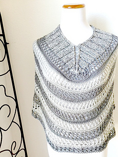 Ravelry: Beckett poncho pattern by Petra Breakstone