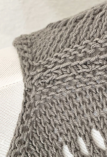 Shoulder seam