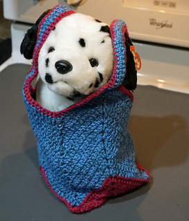 4 year old's bag - with a puppy in it to show size.  Just the right size for her.