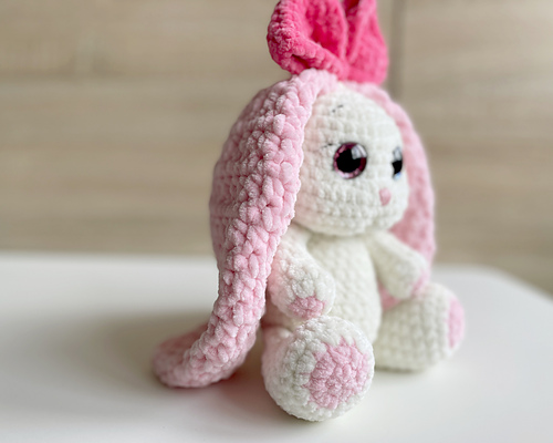 Ravelry: Bunny with Huge ears pattern by Marina Emelianova